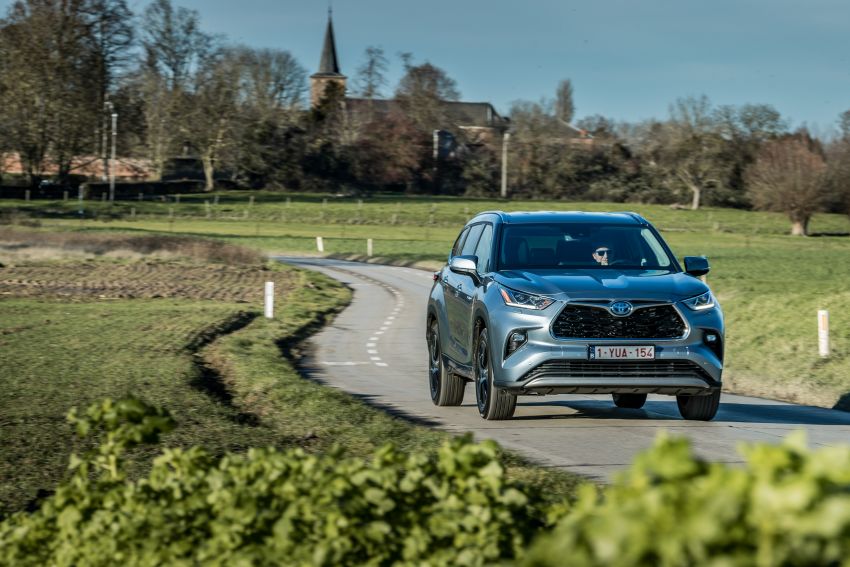 2021 Toyota Highlander seven-seat SUV launched in Europe – hybrid powertrain only; 248 PS, 6.6 l/100 km 1239694