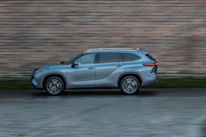 2021 Toyota Highlander seven-seat SUV launched in Europe – hybrid powertrain only; 248 PS, 6.6 l/100 km 1239704