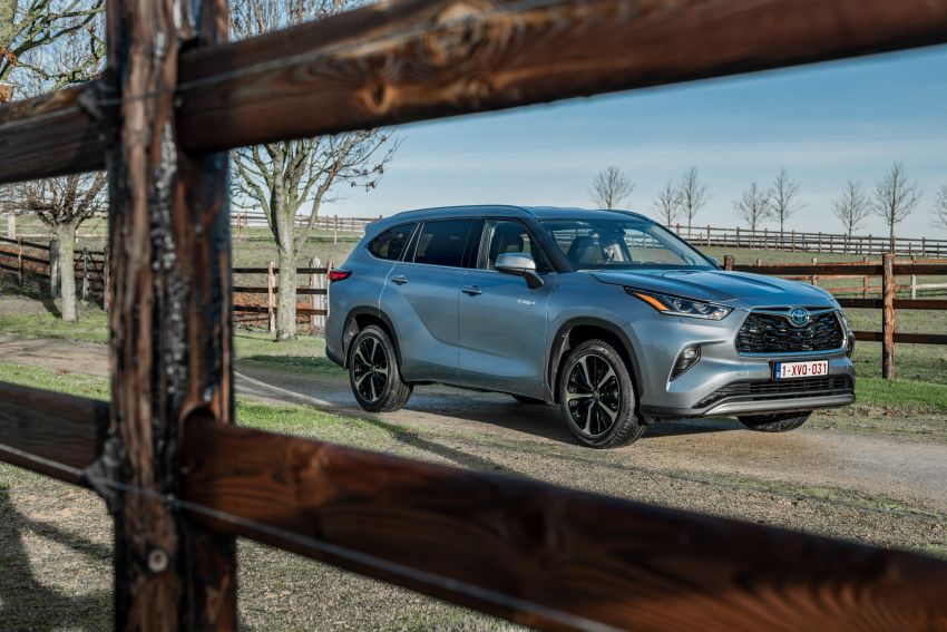 2021 Toyota Highlander seven-seat SUV launched in Europe – hybrid powertrain only; 248 PS, 6.6 l/100 km 1239732