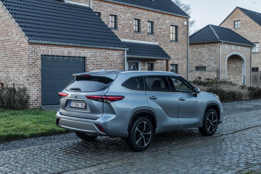 2021 Toyota Highlander seven-seat SUV launched in Europe – hybrid powertrain only; 248 PS, 6.6 l/100 km 1239742