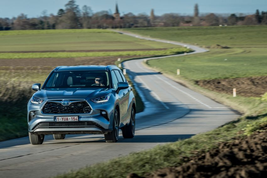 2021 Toyota Highlander seven-seat SUV launched in Europe – hybrid powertrain only; 248 PS, 6.6 l/100 km 1239666