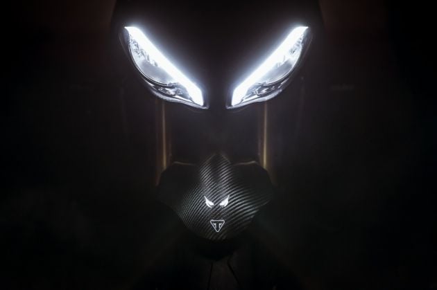 TEASER: 2021 Triumph Speed Triple 1200RS – Hinckley’s big-bore naked sports to launch January 26