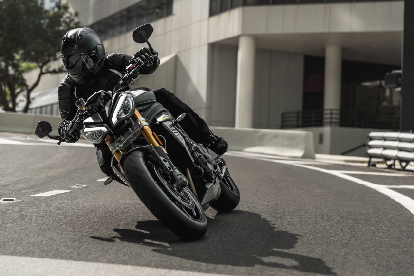 2021 Triumph Speed Triple 1200RS revealed – 1,160 cc, 180 PS, 125 Nm of torque, 198 kg claimed wet weight 1240257
