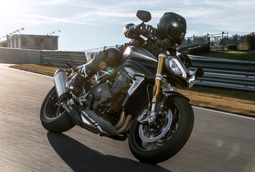 2021 Triumph Speed Triple 1200RS revealed – 1,160 cc, 180 PS, 125 Nm of torque, 198 kg claimed wet weight 1240237