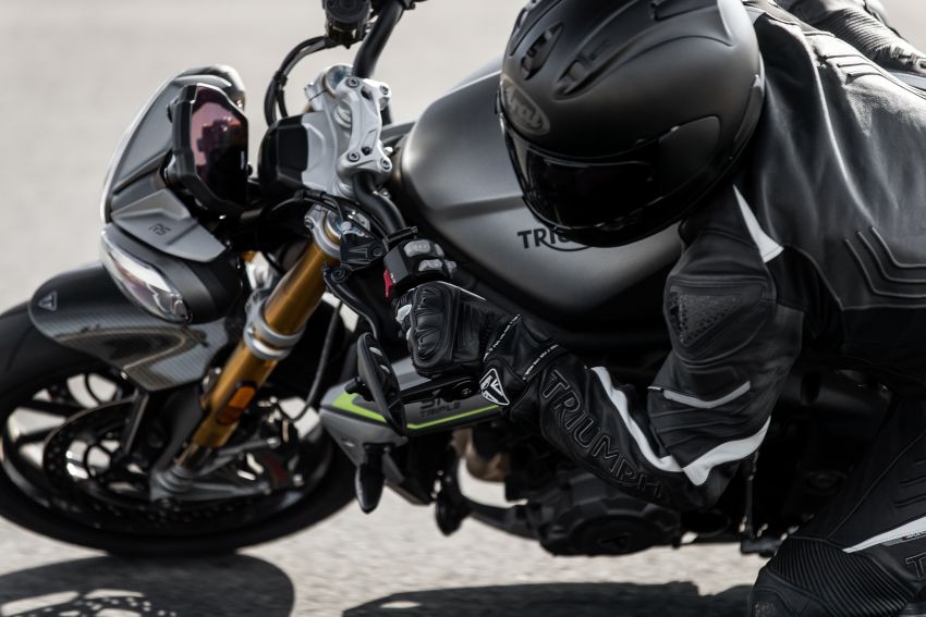 2021 Triumph Speed Triple 1200RS revealed – 1,160 cc, 180 PS, 125 Nm of torque, 198 kg claimed wet weight 1240243