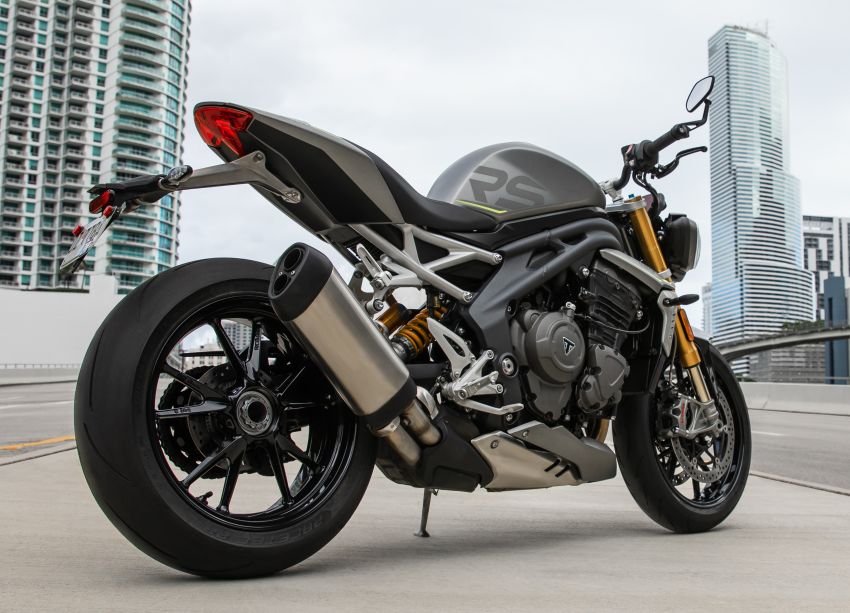 2021 Triumph Speed Triple 1200RS revealed – 1,160 cc, 180 PS, 125 Nm of torque, 198 kg claimed wet weight 1240230