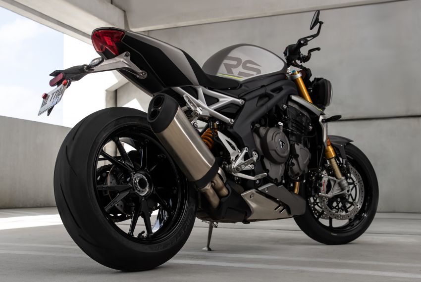 2021 Triumph Speed Triple 1200RS revealed – 1,160 cc, 180 PS, 125 Nm of torque, 198 kg claimed wet weight 1240227