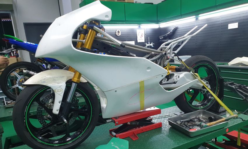 TKKR Racing’s Moto 3 Y15ZR prototype takes shape 1232900