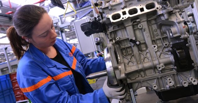 World’s biggest diesel engine factory in France begins electric motor production – slow death for diesel?