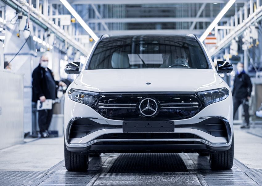 Mercedes-Benz EQA revealed – electric GLA with 190 PS, 375 Nm, 0-100 km/h in 8.9 secs, 426 km range 1237384