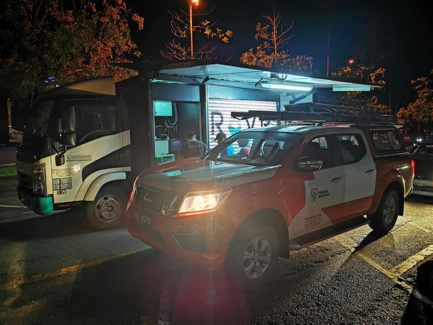Petronas deploys ROVR mobile refuelling truck to flood-hit Pahang, 3,000 litres for Kuala Lipis district 1232450