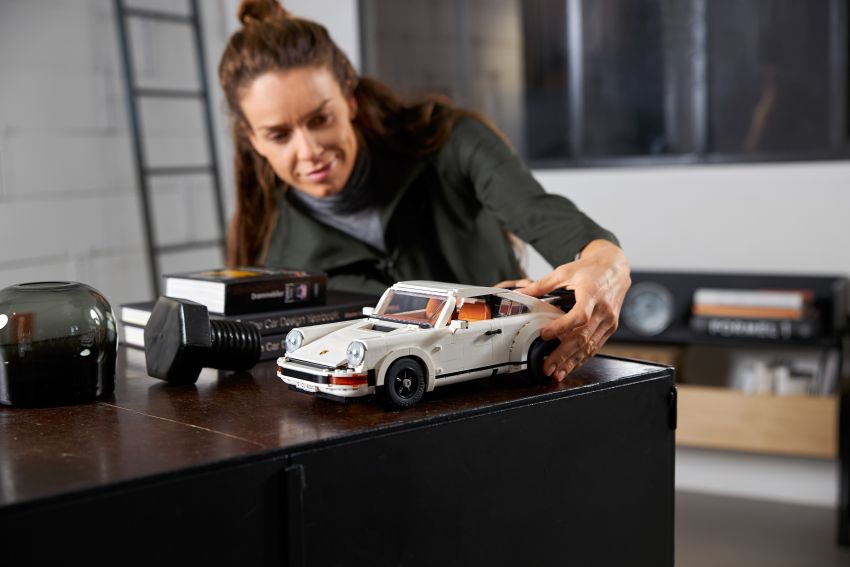 Lego reveals new two-in-one vintage Porsche 911 set – 1,458 pieces; on sale from Feb 16 priced at RM608 1241667