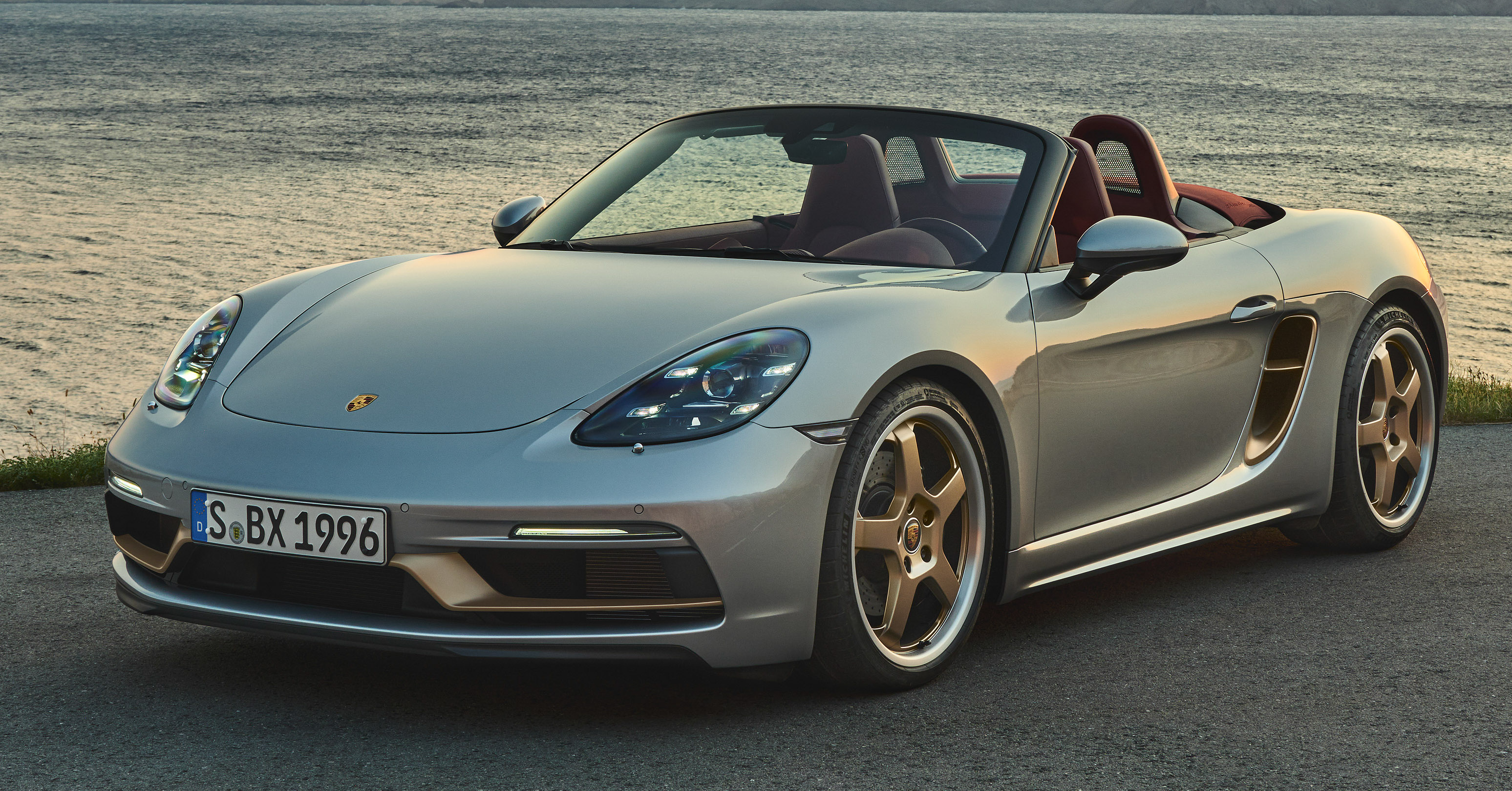 Porsche Boxster 25 Years Revealed As Tribute Model Based On 718 Boxster Gts 4 0 Limited To 1 250 Units Paultan Org