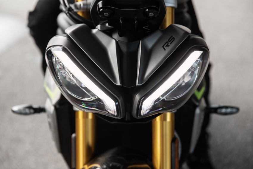 2021 Triumph Speed Triple 1200RS revealed – 1,160 cc, 180 PS, 125 Nm of torque, 198 kg claimed wet weight 1240311