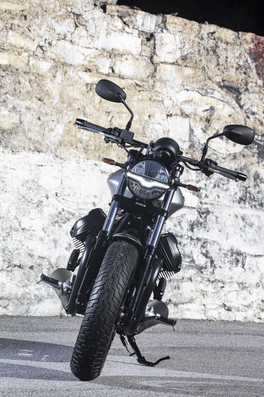 Moto Guzzi celebrates 100th anniversary in 2021  – Moto Guzzi V7, V9 and V85TT in centennial livery 1238334