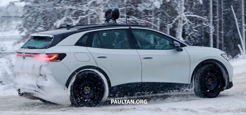 SPIED: Volkswagen ID.4 GTX runs cold-weather tests 1231849