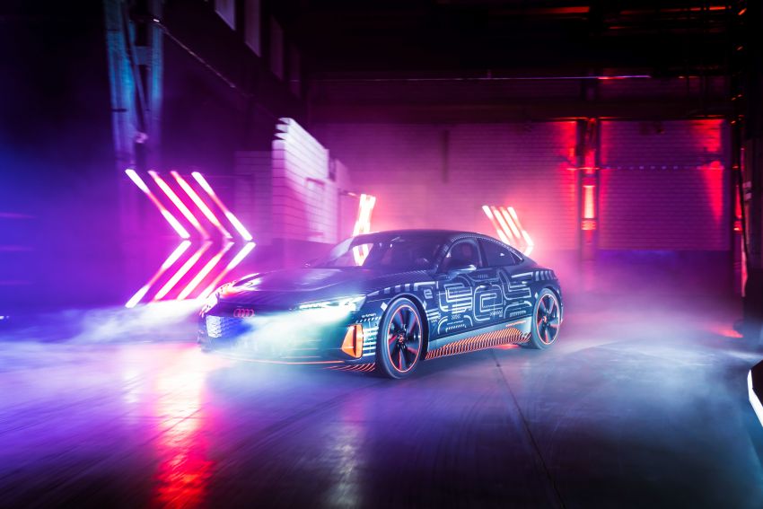 2021 Audi e-tron GT quattro, RS e-tron GT debut – two motors, up to 646 PS, 0-100 in 3.3 secs; 487 km range 1246458
