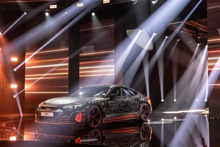 2021 Audi e-tron GT quattro, RS e-tron GT debut – two motors, up to 646 PS, 0-100 in 3.3 secs; 487 km range Image #1246451