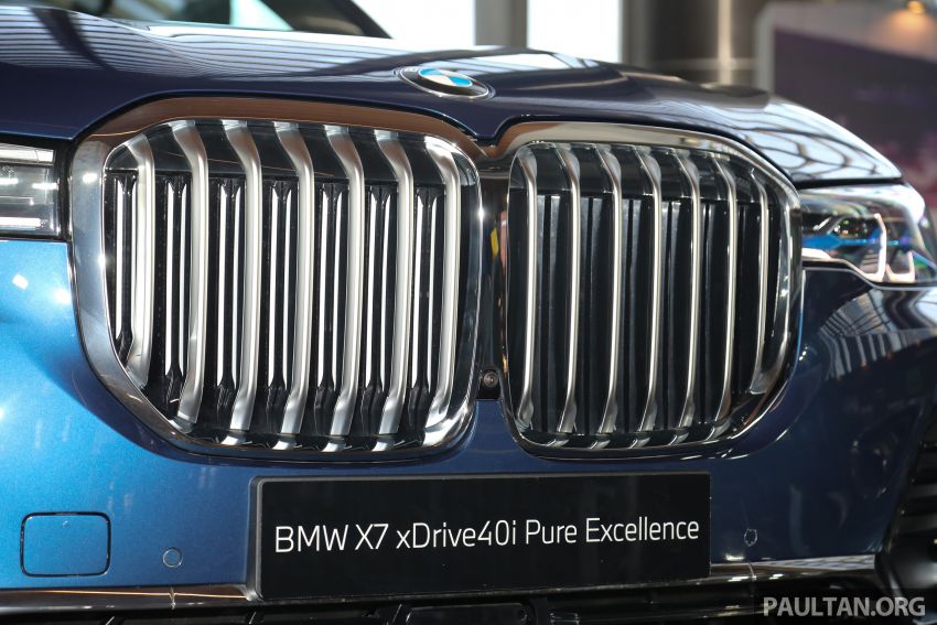 G07 BMW X7 previewed in CKD form – sole xDrive40i Design Pure Excellence variant; RM708,000 estimated 1255047