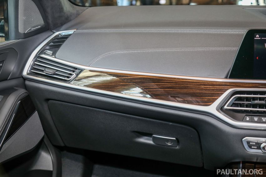 BMW X7 G07 CKD dipertontonkan di M’sia – xDrive40i Design Pure Excellence, harga jangkaan RM708,800 1255277