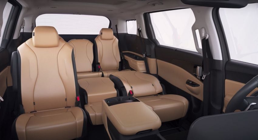 Kia Carnival 11-seater cabin setup detailed; centre-assist seats, stowable 4th row, flat-folding function 1242225