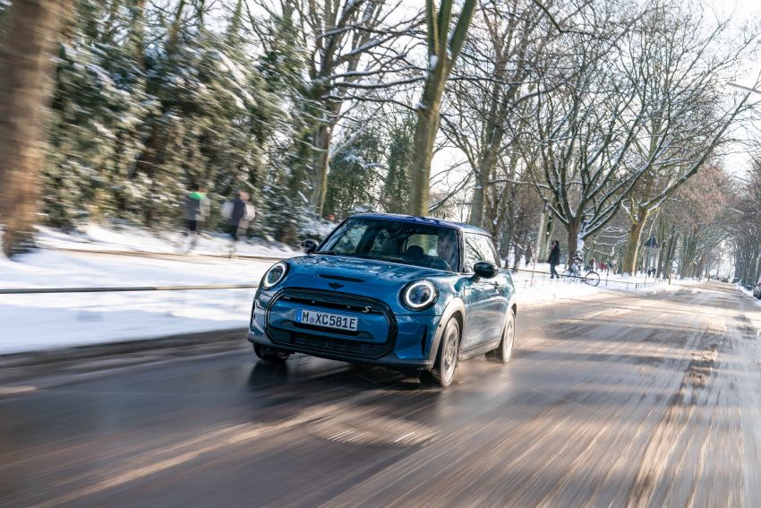 2021 MINI Cooper SE gains Electric Collection edition Image #1246515