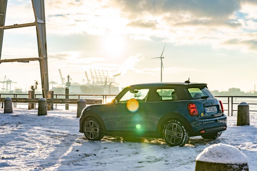 2021 MINI Cooper SE gains Electric Collection edition 1246509