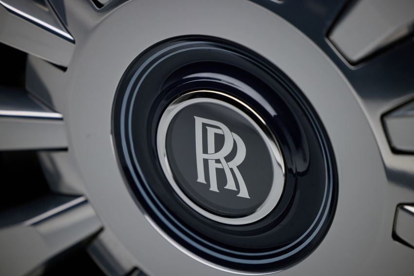 Rolls-Royce Koa Phantom guna kayu spesies susah ditemui dan terlindung, khas untuk bilionair AS 1249422