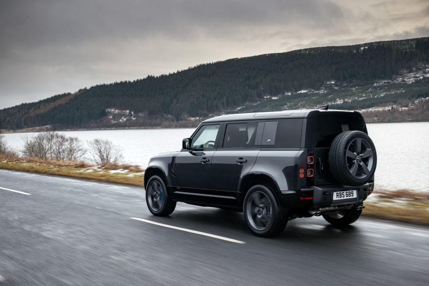 2022 Land Rover Defender V8 – 525 PS, 625 Nm; model range gets optional 11.4-inch touchscreen upgrade 1253683