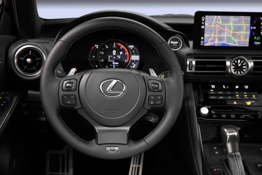 Lexus IS 500 F Sport Performance – enjin V8 5.0L 472 hp, pacuan roda belakang, 0-96 km/j dalam 4.5 saat 1252309