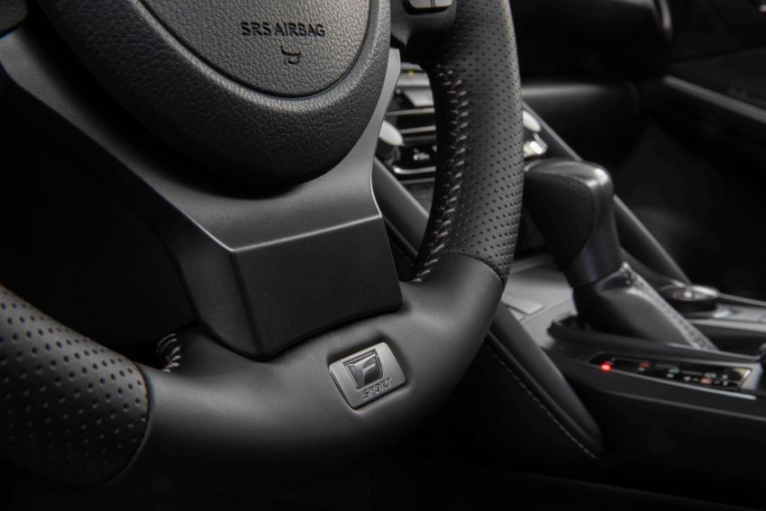 Lexus IS 500 F Sport Performance – enjin V8 5.0L 472 hp, pacuan roda belakang, 0-96 km/j dalam 4.5 saat 1252317