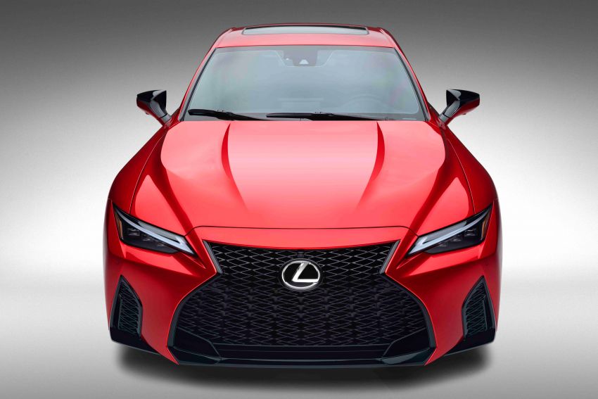 Lexus IS 500 F Sport Performance – enjin V8 5.0L 472 hp, pacuan roda belakang, 0-96 km/j dalam 4.5 saat 1252312