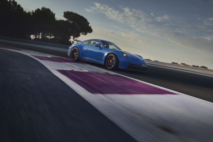 992 Porsche 911 GT3 revealed – better aerodynamics, new front double wishbones, 6:59.9 Nürburgring time 1248744