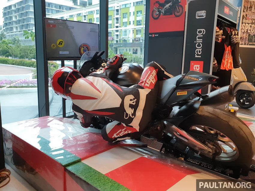 Aprilia Moto Trainer now in Motoplex Malaysia – ride any racetrack in the ultimate motorcycle video game 1251249