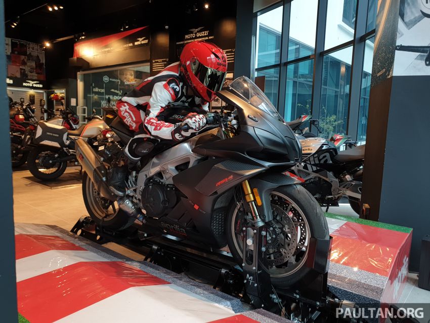 Aprilia Moto Trainer now in Motoplex Malaysia – ride any racetrack in the ultimate motorcycle video game 1251240