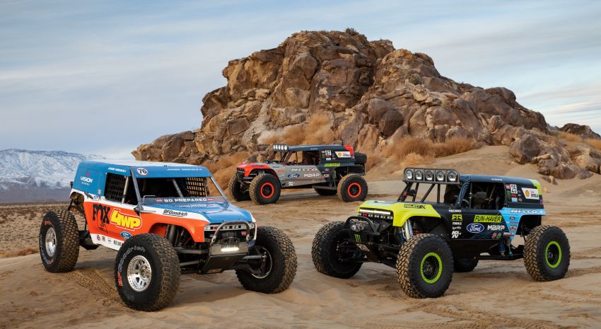 Ford unveils Bronco Ultra4 4400 off-road race trucks 1243530
