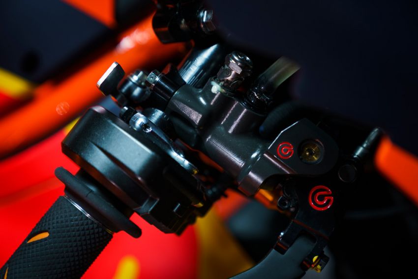 GALERI: KTM RC16 MotoGP 2021 – sedia ke hadapan 1247912