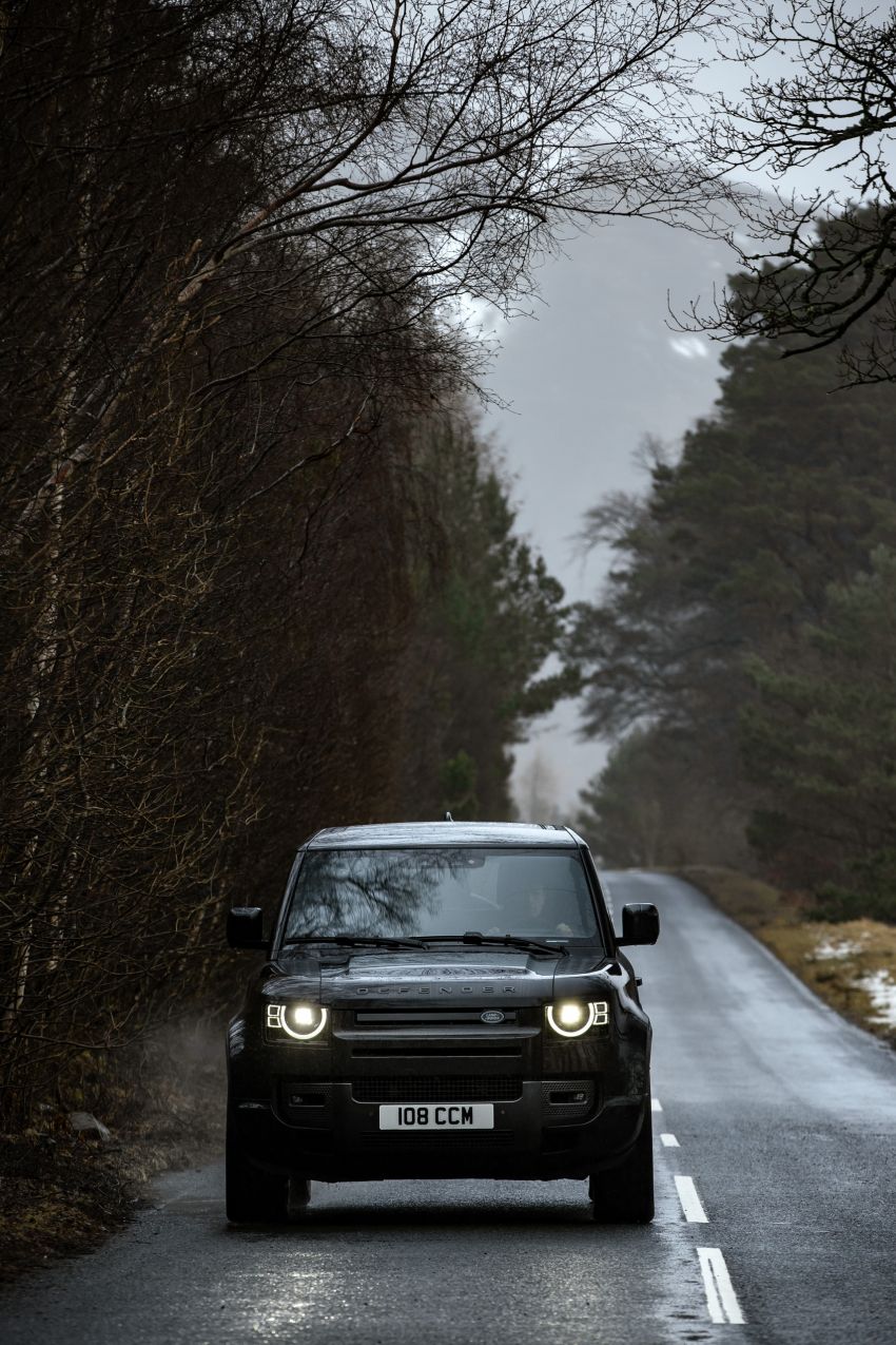 Land Rover Defender V8 diperkenal – kuasa 525 PS 1253922