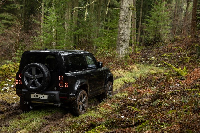 Land Rover Defender V8 diperkenal – kuasa 525 PS 1253909