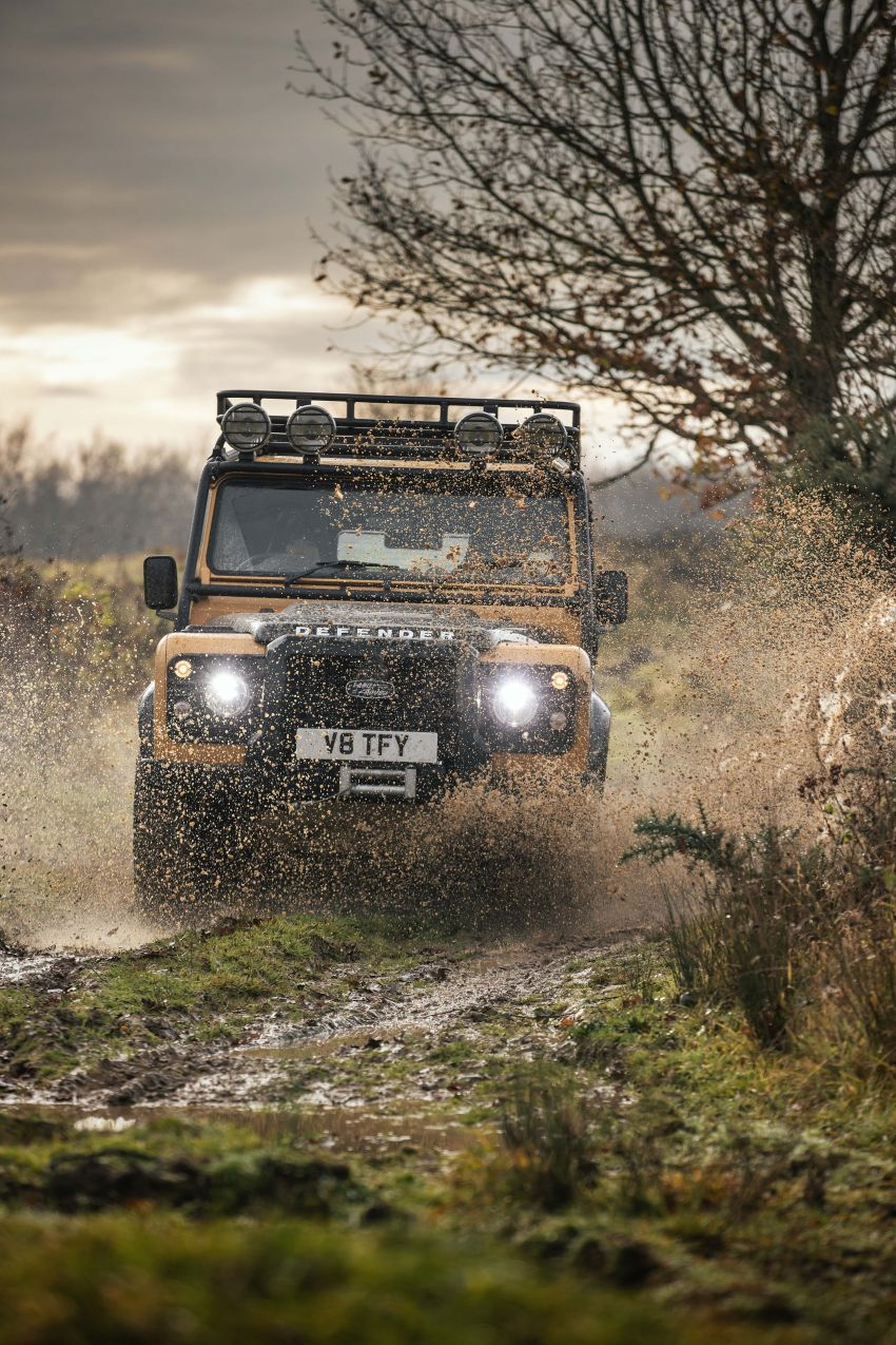 2021 Land Rover Defender Works V8 Trophy debuts – 25 units only, 5.0L NA V8 with 405 PS; from RM1.09 mil Image #1247027
