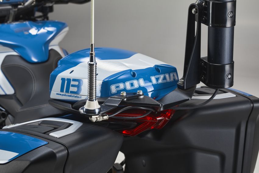 MV Agusta puts Italian State Police on wheels, in style 1244360