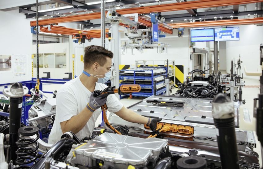 Volkswagen ID.3 production starts at Transparent Factory in Dresden, which will be ‘Home of the ID’ 1242046