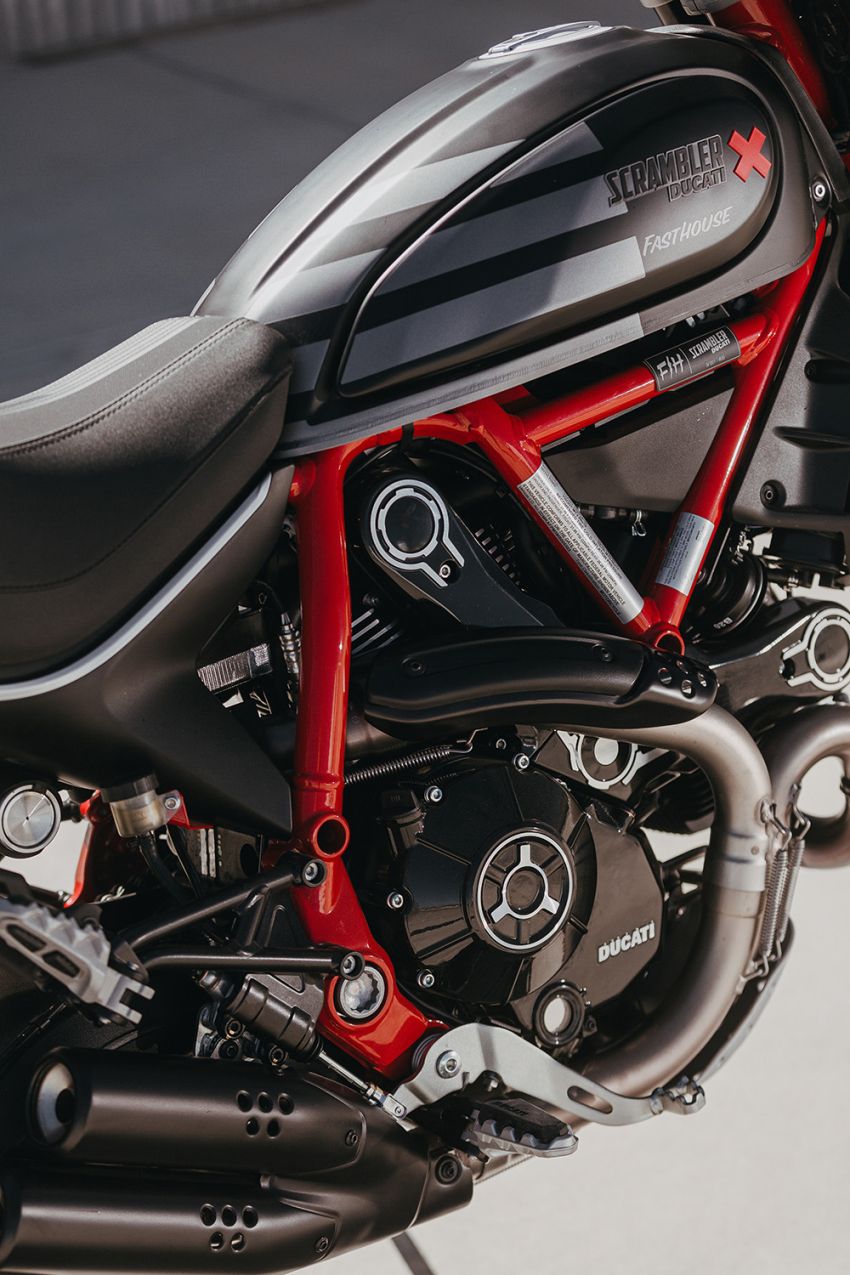 Ducati Scrambler Desert Sled Fasthouse – keluaran terhad 800 unit untuk sambut menang lumba offroad 1261784