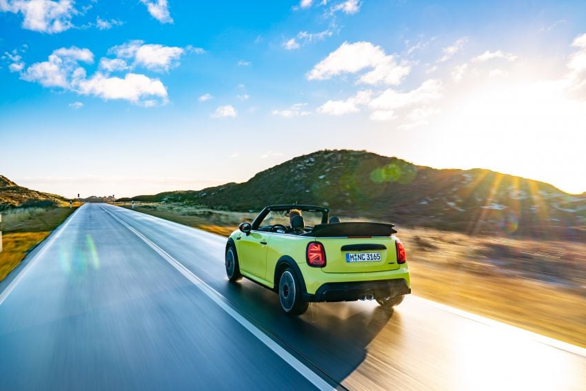 GALERI: MINI Convertible LCI F57 dalam Zesty Yellow 1262665