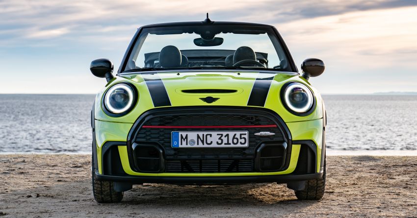 GALERI: MINI Convertible LCI F57 dalam Zesty Yellow 1262723