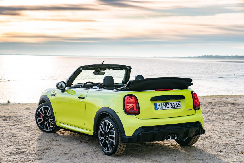 GALERI: MINI Convertible LCI F57 dalam Zesty Yellow 1262727