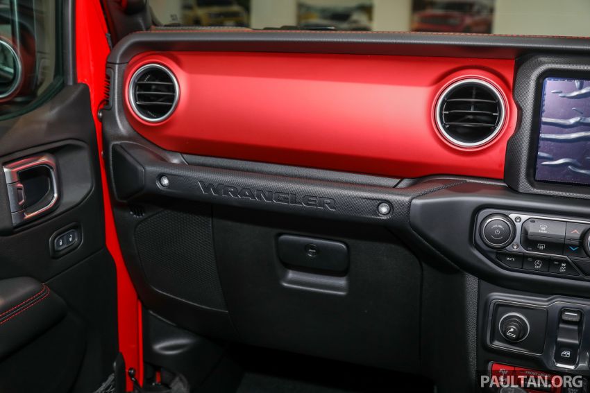 2020 Jeep Wrangler Rubicon in Malaysia – from RM378,000 for two-door; RM388,000 for four-door 1271446