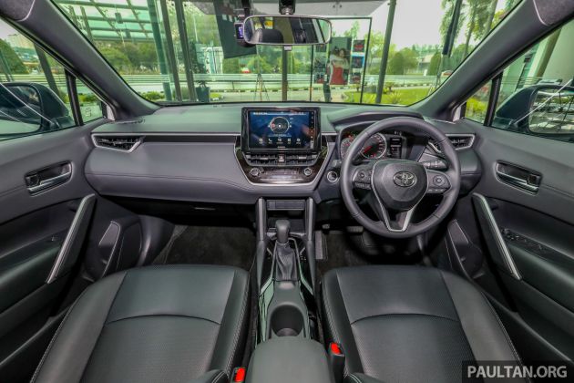 Toyota Corolla Cross rasmi dilancarkan di M’sia — dua varian, 1.8L dengan 139 PS/172 Nm, CVT, dari RM124k