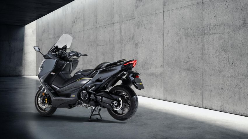 20th Anniversary Yamaha TMax – only 560 to be made 1259724