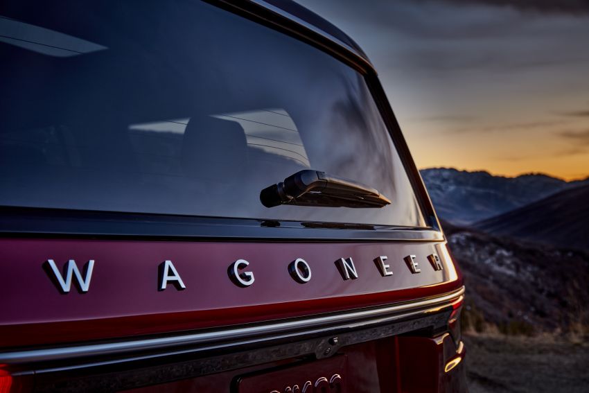2022 Jeep Wagoneer, Grand Wagoneer debut – luxury three-row SUVs with V8 power and plenty of screens 1262395